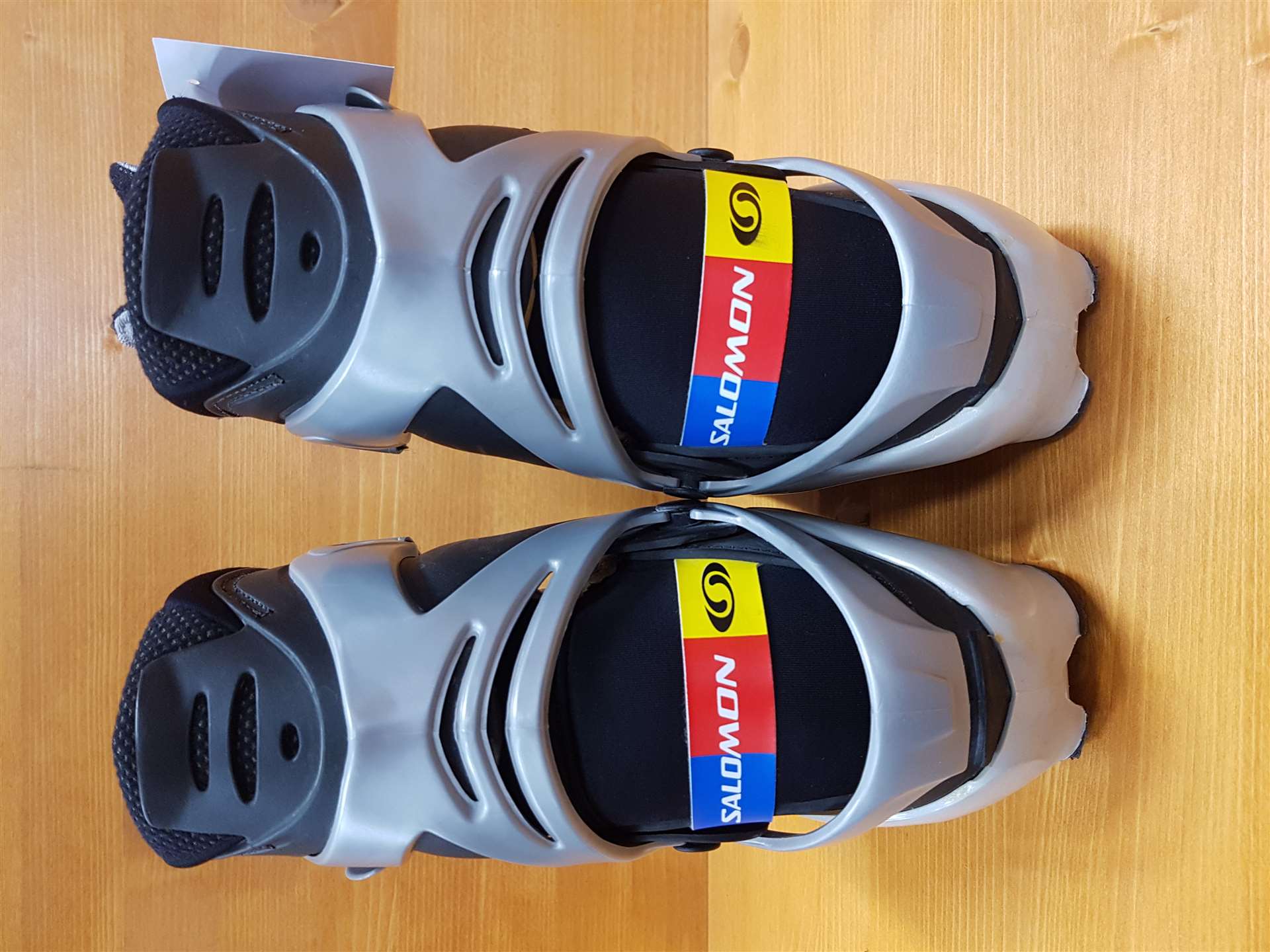 Použitá bežecká obuv SALOMON - SNS viazanie