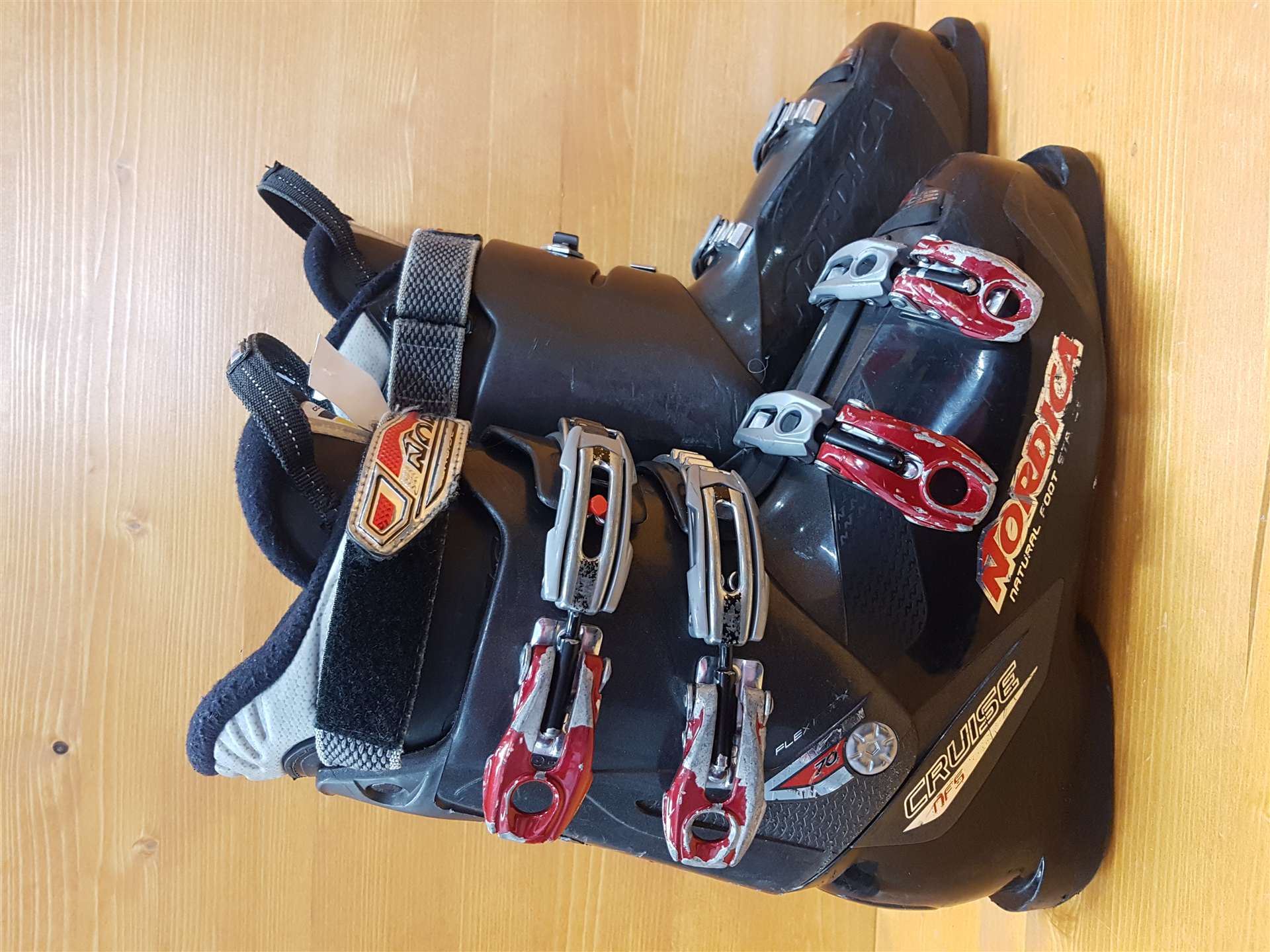 Použité lyžiarky NORDICA Cruise 70