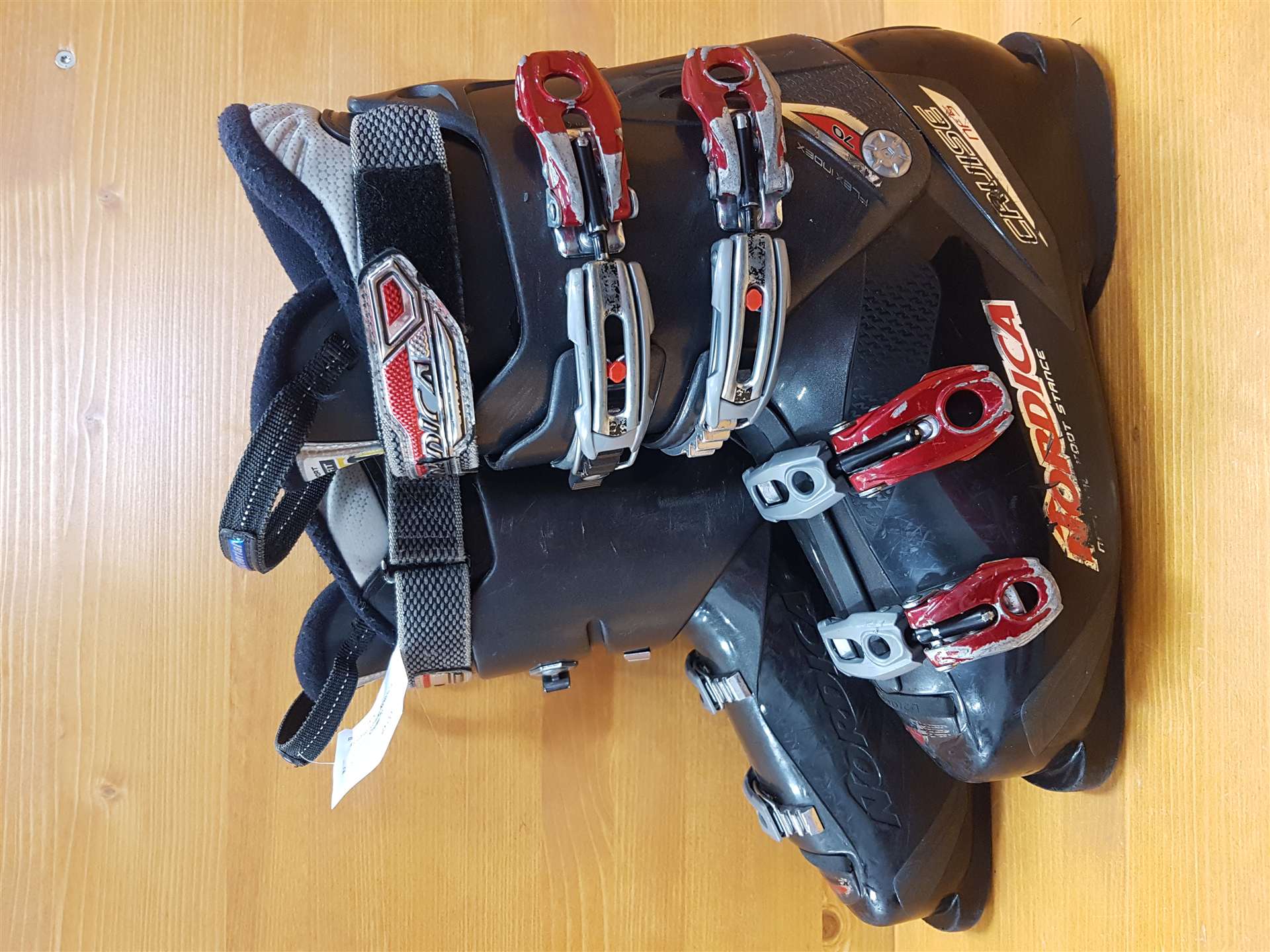 Použité lyžiarky NORDICA Cruise 70