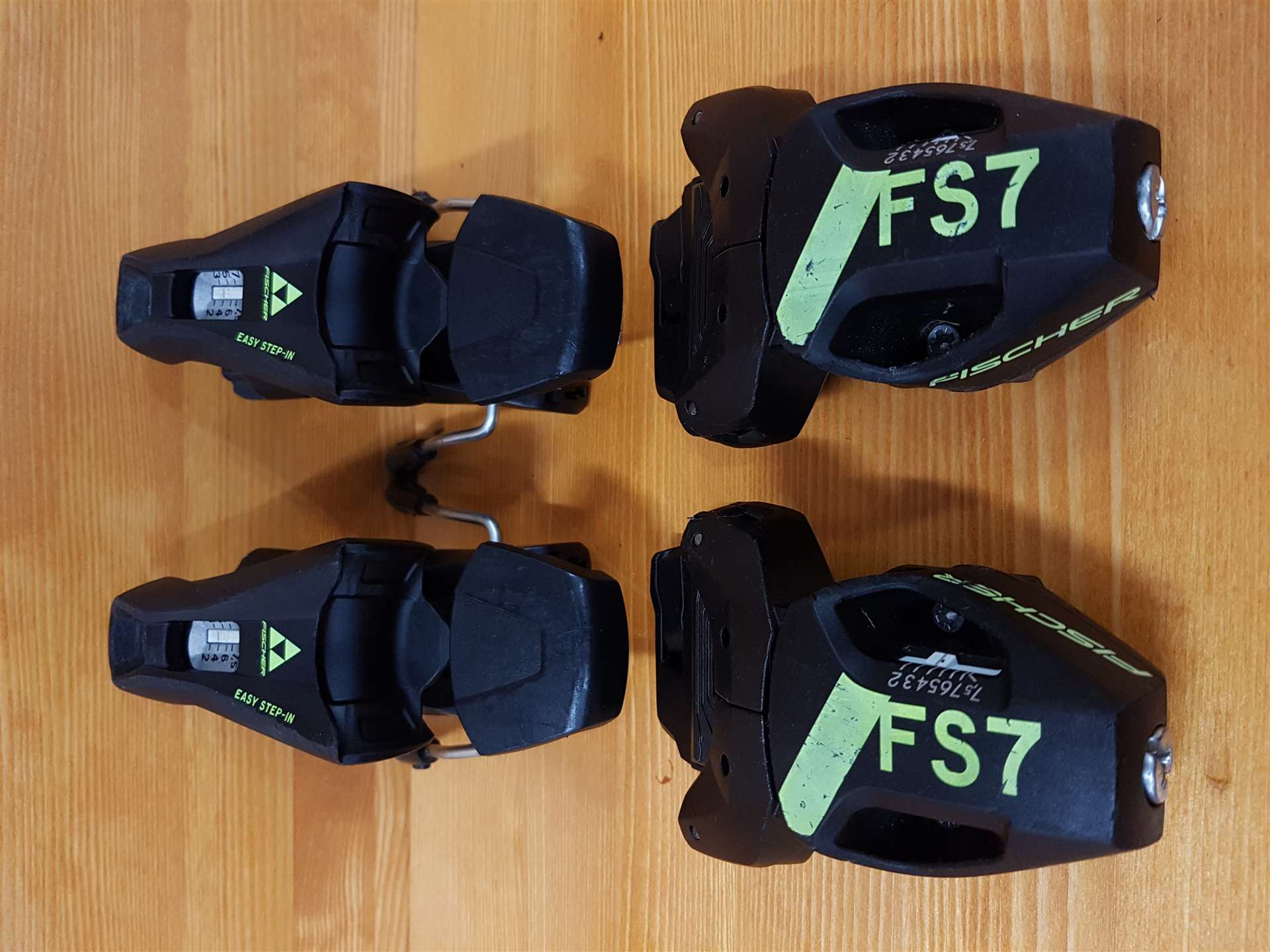 Použité viazanie Fischer FS7 (DIN 7,5)