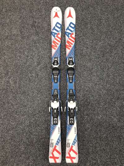 Schiuri bazar ATOMIC PERFORMER XT BEND-X