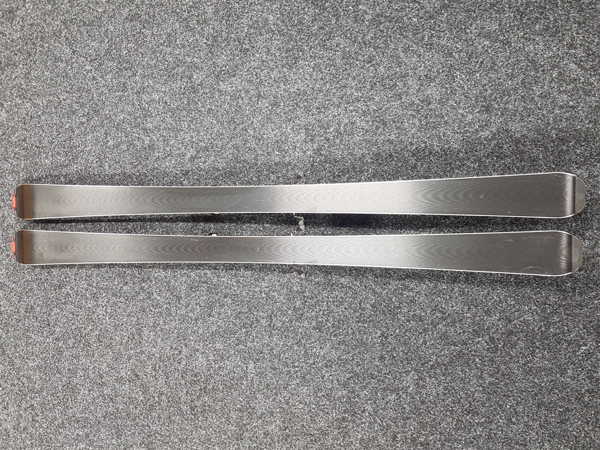 Gebrauchte TECNOPRO XT Team Ski + Atomic 7.5 Bindungen