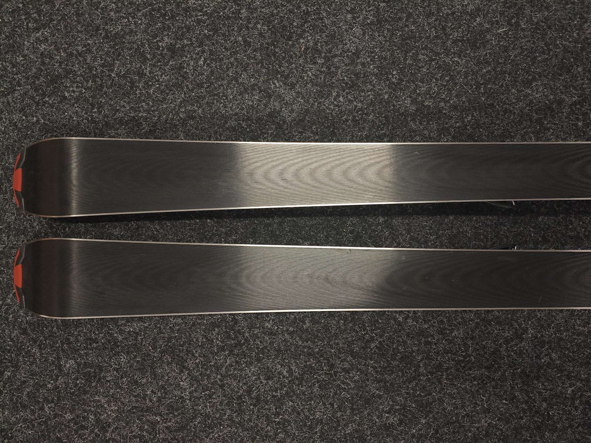 Gebrauchte TECNOPRO XT Team Ski + Atomic 7.5 Bindungen