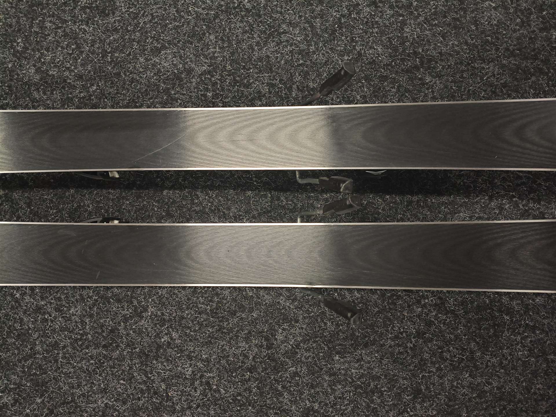 Gebrauchte TECNOPRO XT Team Ski + Atomic 7.5 Bindungen