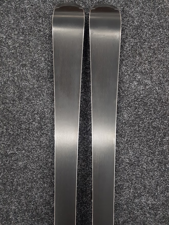 Fischer Fire 2 Basar-Ski