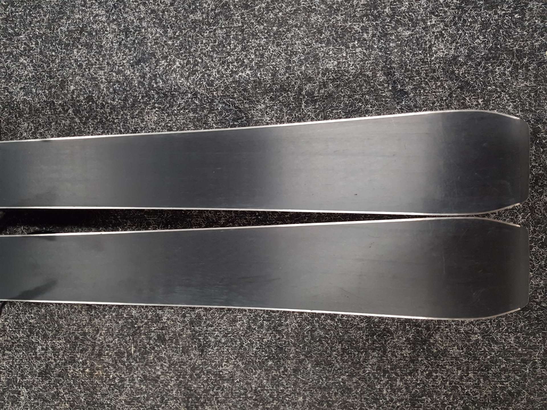 Bazárové lyže Atomic Vantage 77 Ti 169cm