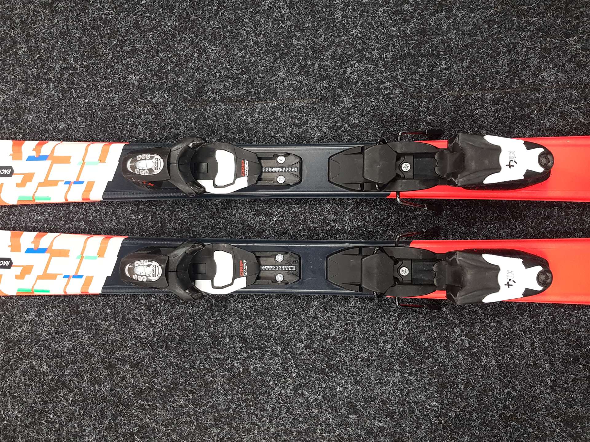 Skis enfant d'occasion ROSSIGNOL Hero Junior + fixations Look Kid 4