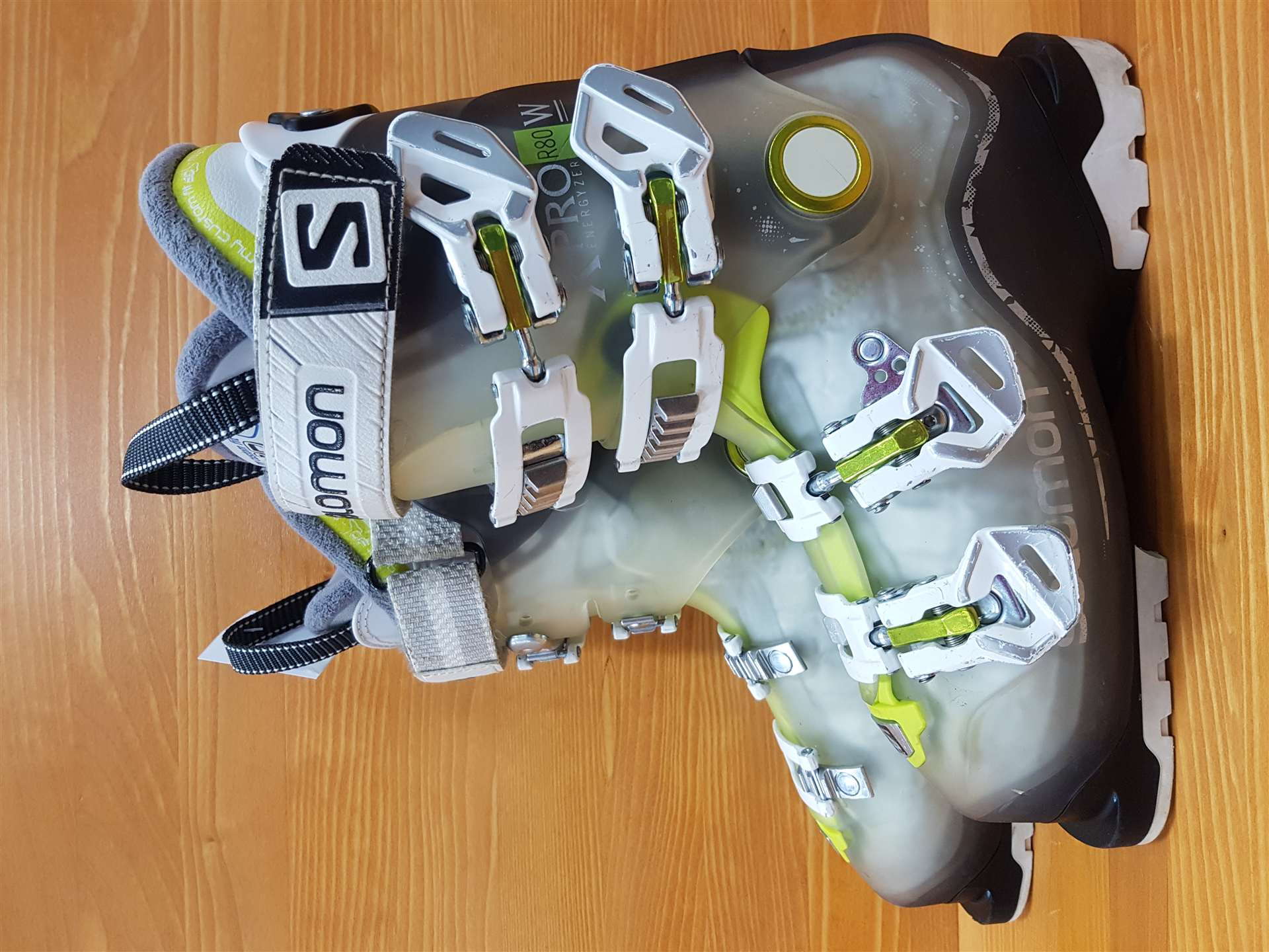 Použité lyžiarky SALOMON X-PRO R80 W