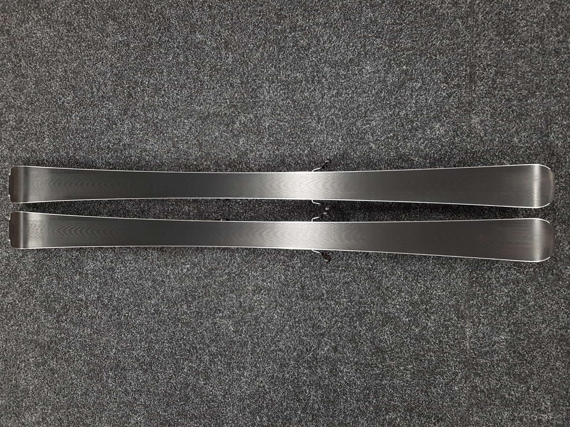 Skis d'occasion BLIZZARD Stormbird 7.2 + fixations Marker TPC 10