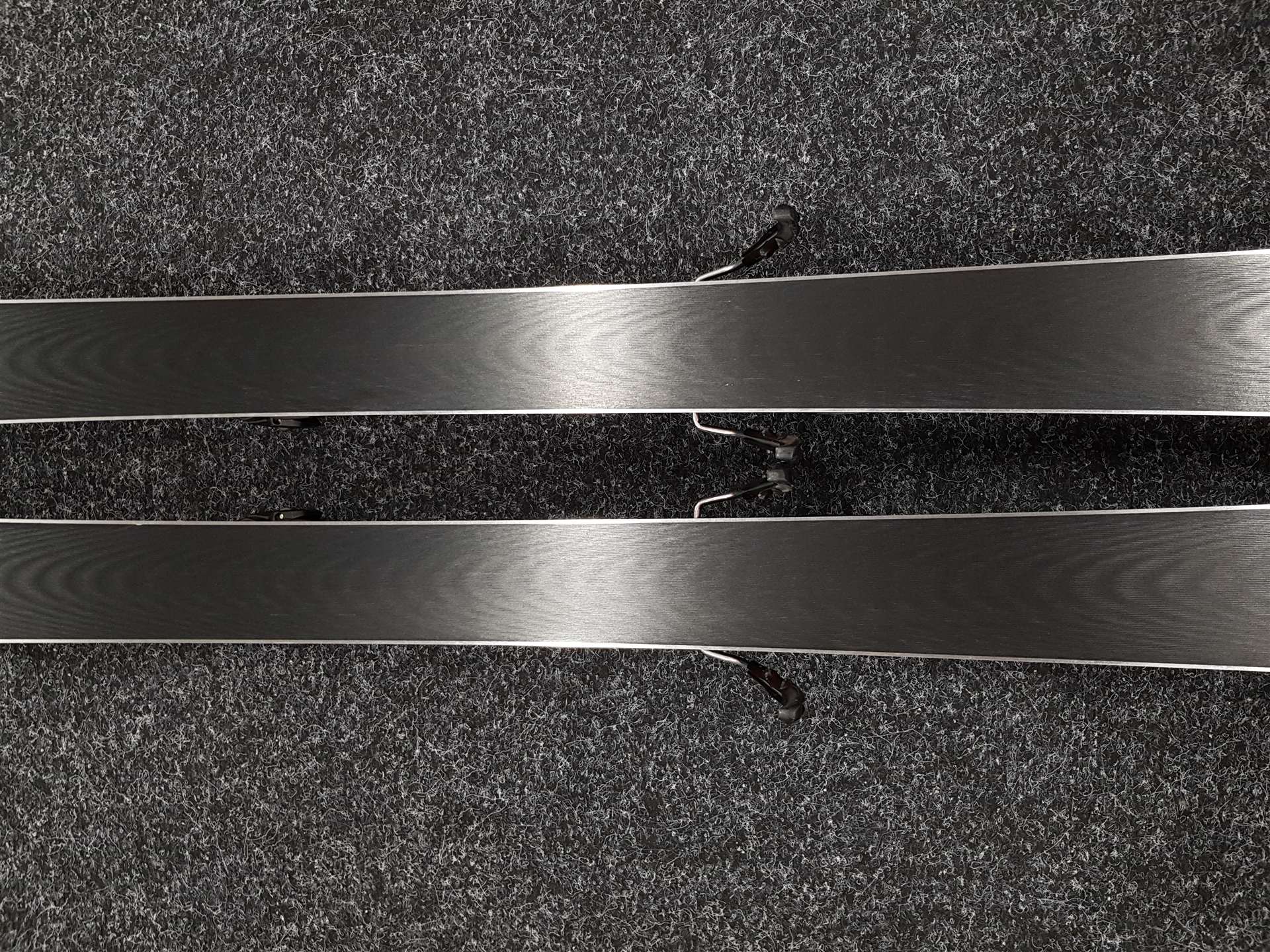 Skis d'occasion BLIZZARD Stormbird 7.2 + fixations Marker TPC 10