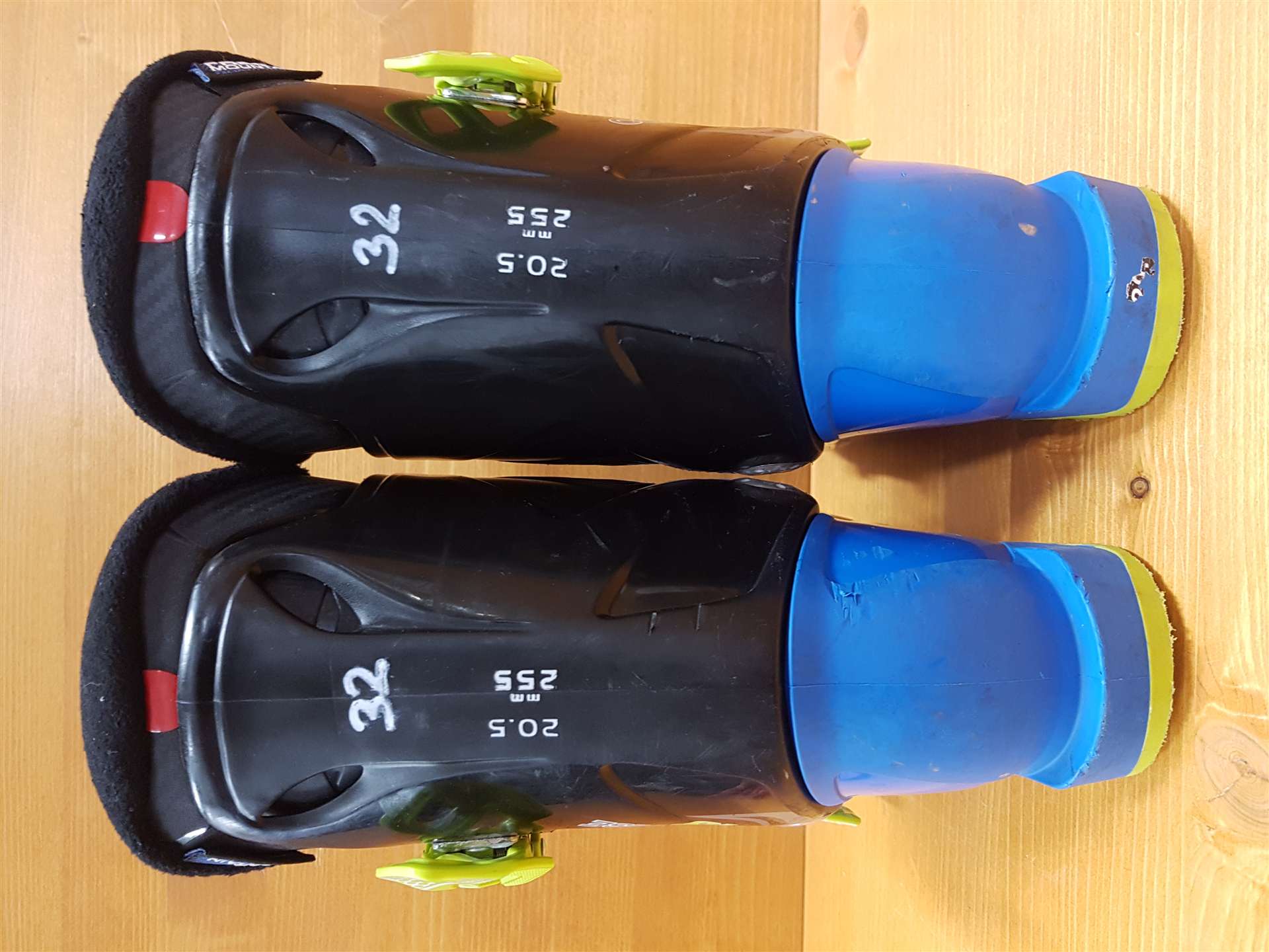 Használt ROSSIGNOL React 2 Carbon síléc + Look Xpress 10 kötés