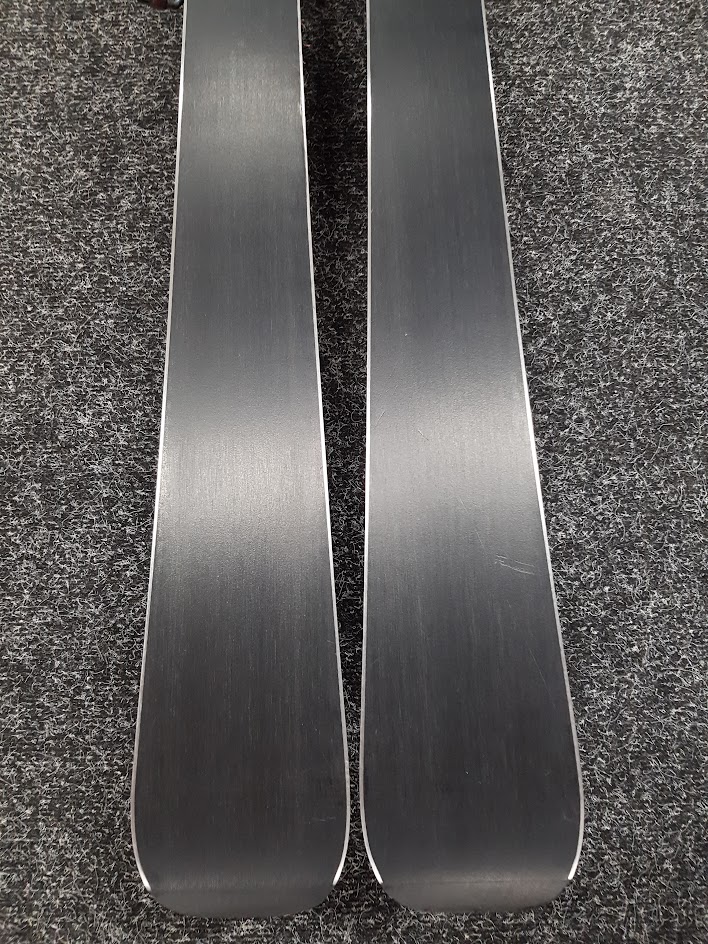 Schiuri Rossignol React 6 Compact folosite