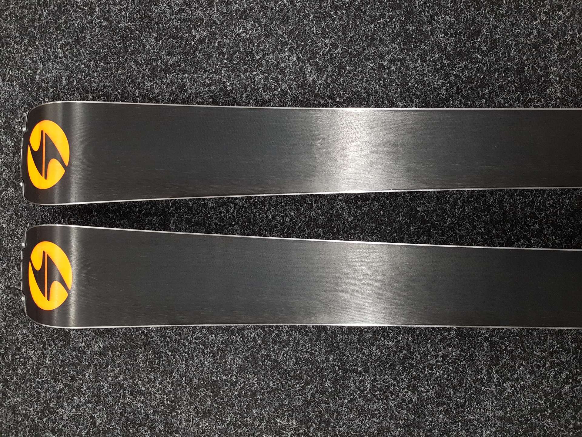 Skis BLIZZARD Firebird RS Ti d'occasion + fixations Marker Xcell 12