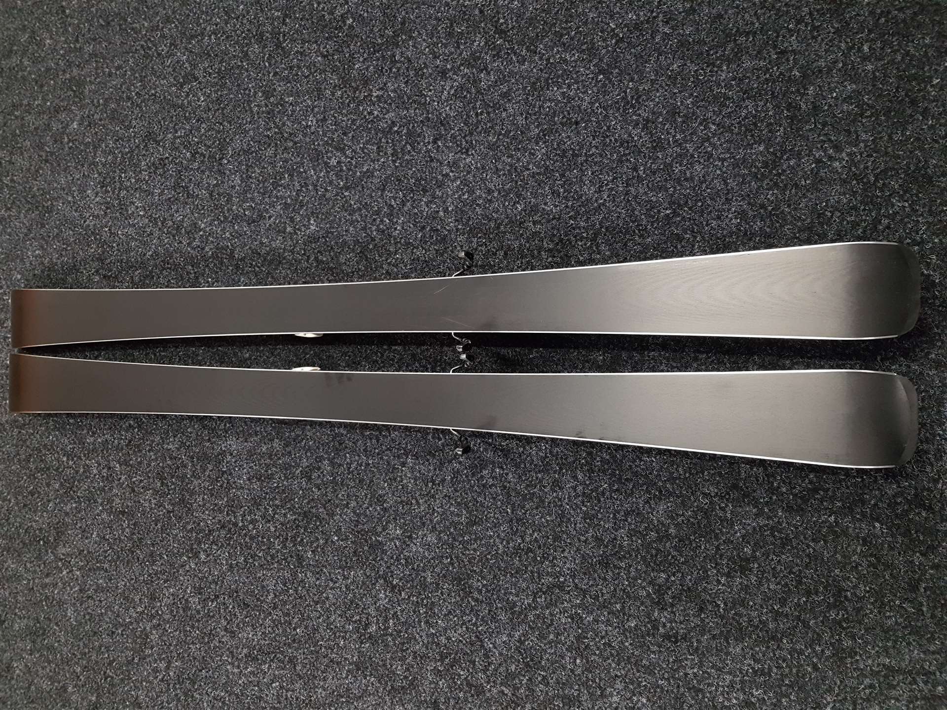 Sci VOLKL Flair Viola usati + attacchi Marker FDT 10
