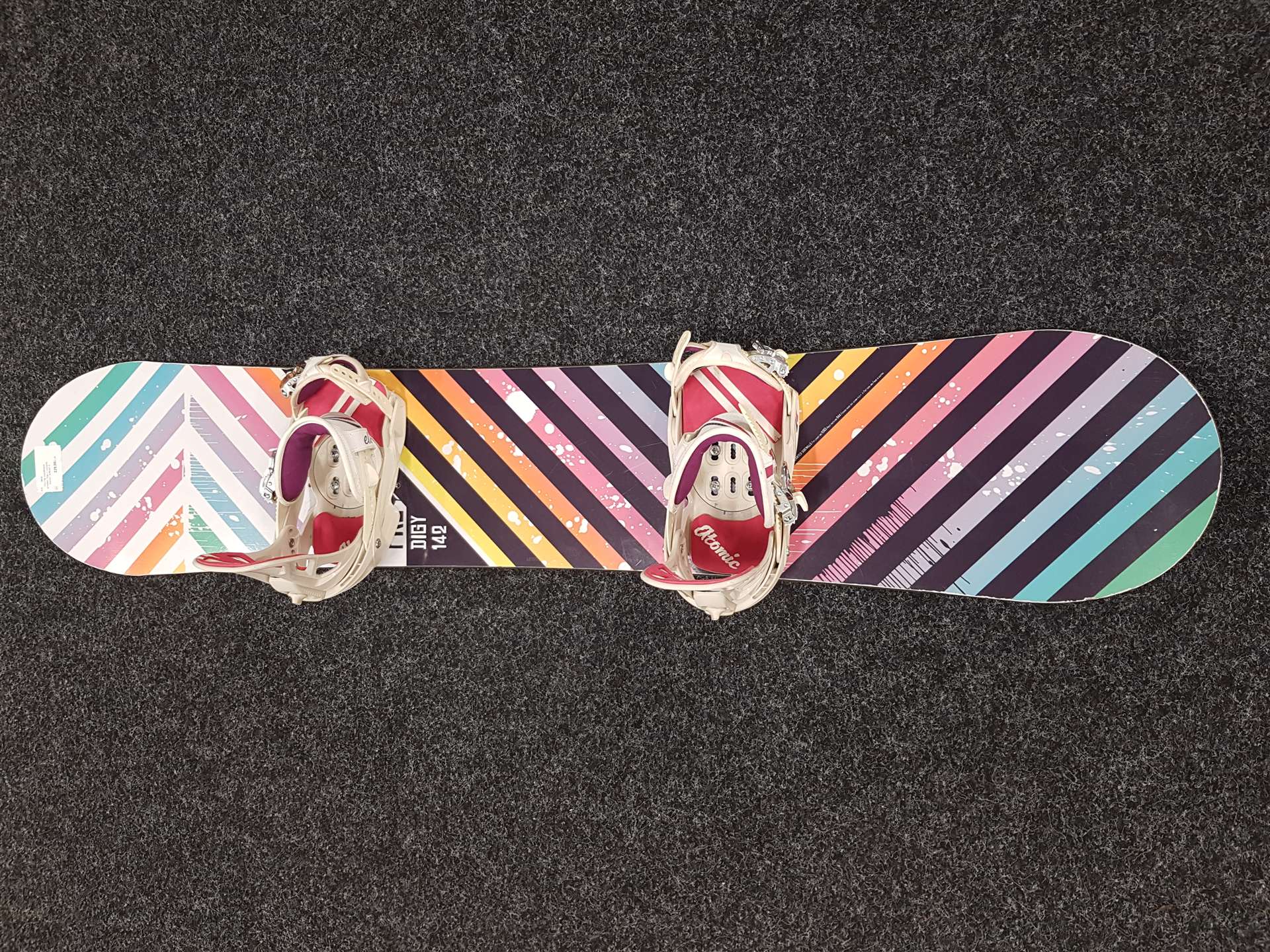 Használt ELAN Digy snowboard + Atomic kötés S-es méret