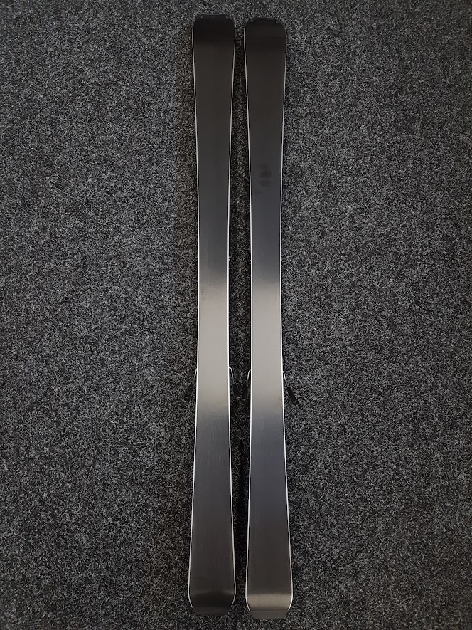 Gebrauchte SPORTEN Team Street Ski + Tyrolia LRX 7.5 Bindungen