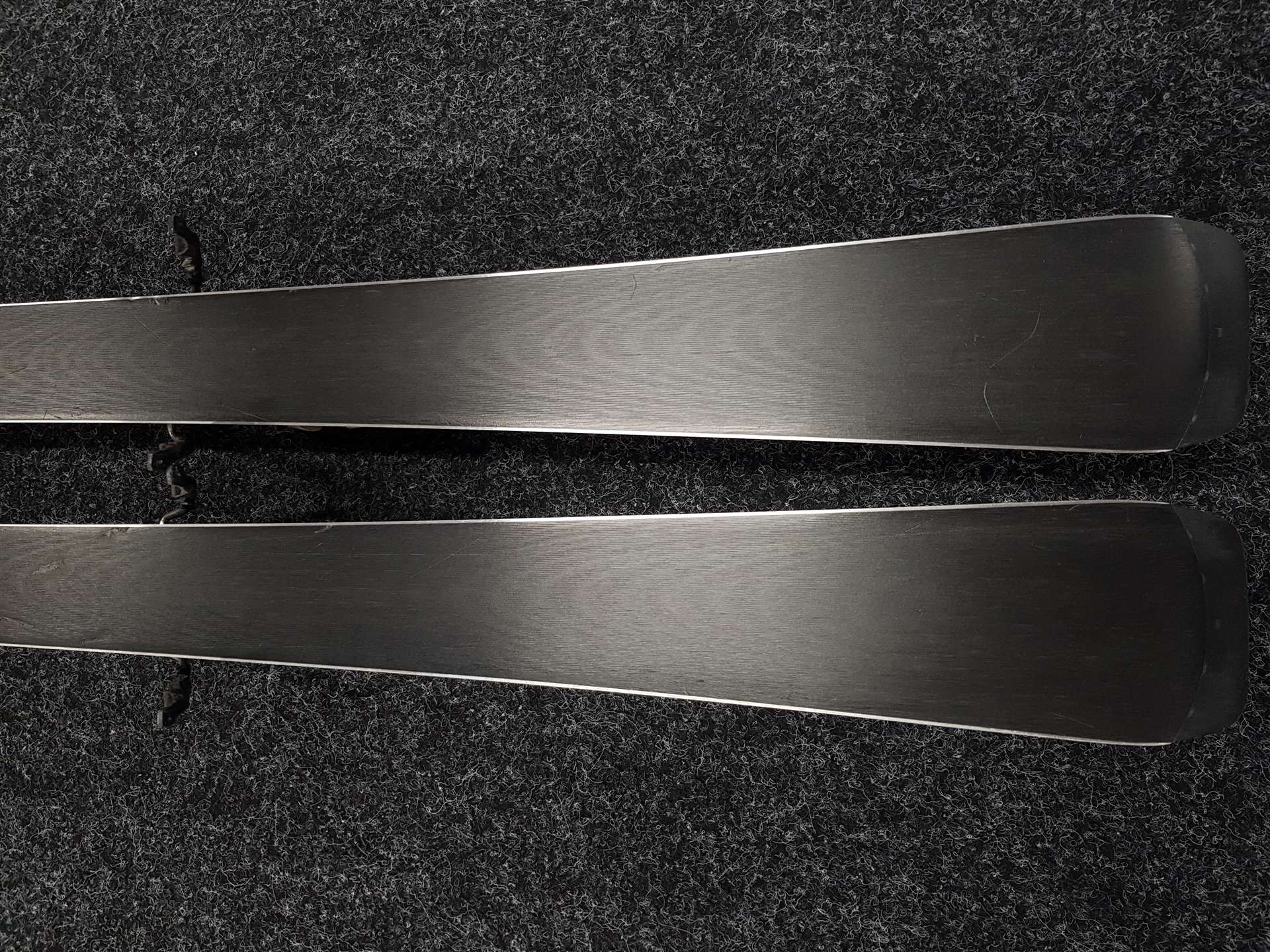 Sci VOLKL Sensor usati + attacchi Marker M3 10