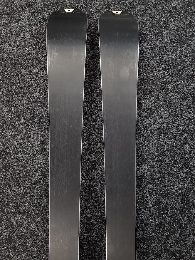 Bazarové lyže Atomic Race 10