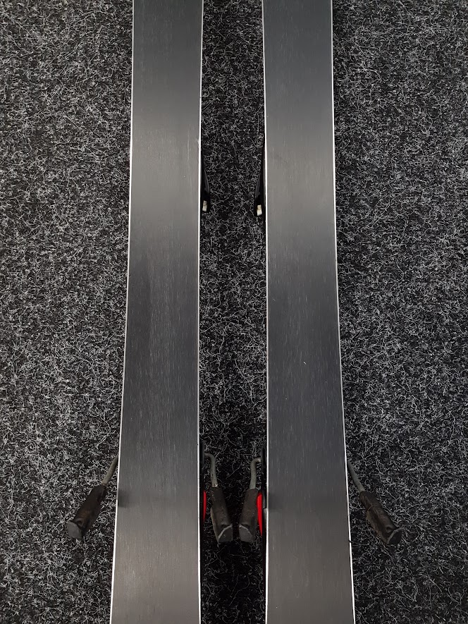 Bazarové lyže Atomic Race 10