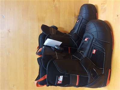 Rabljene HEAD 4D Boa snowboard cipele