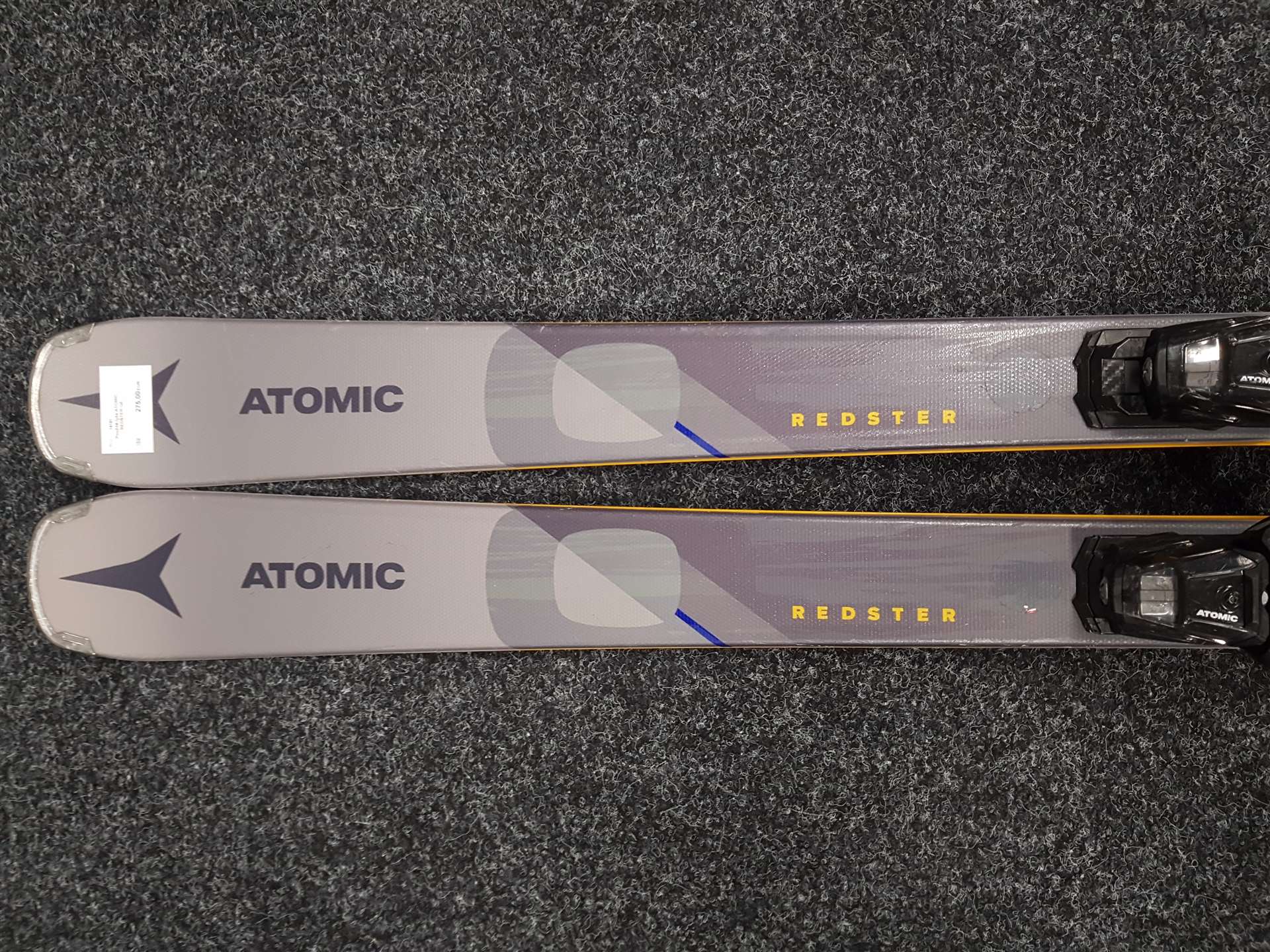 Použité lyže ATOMIC REDSTER Q5