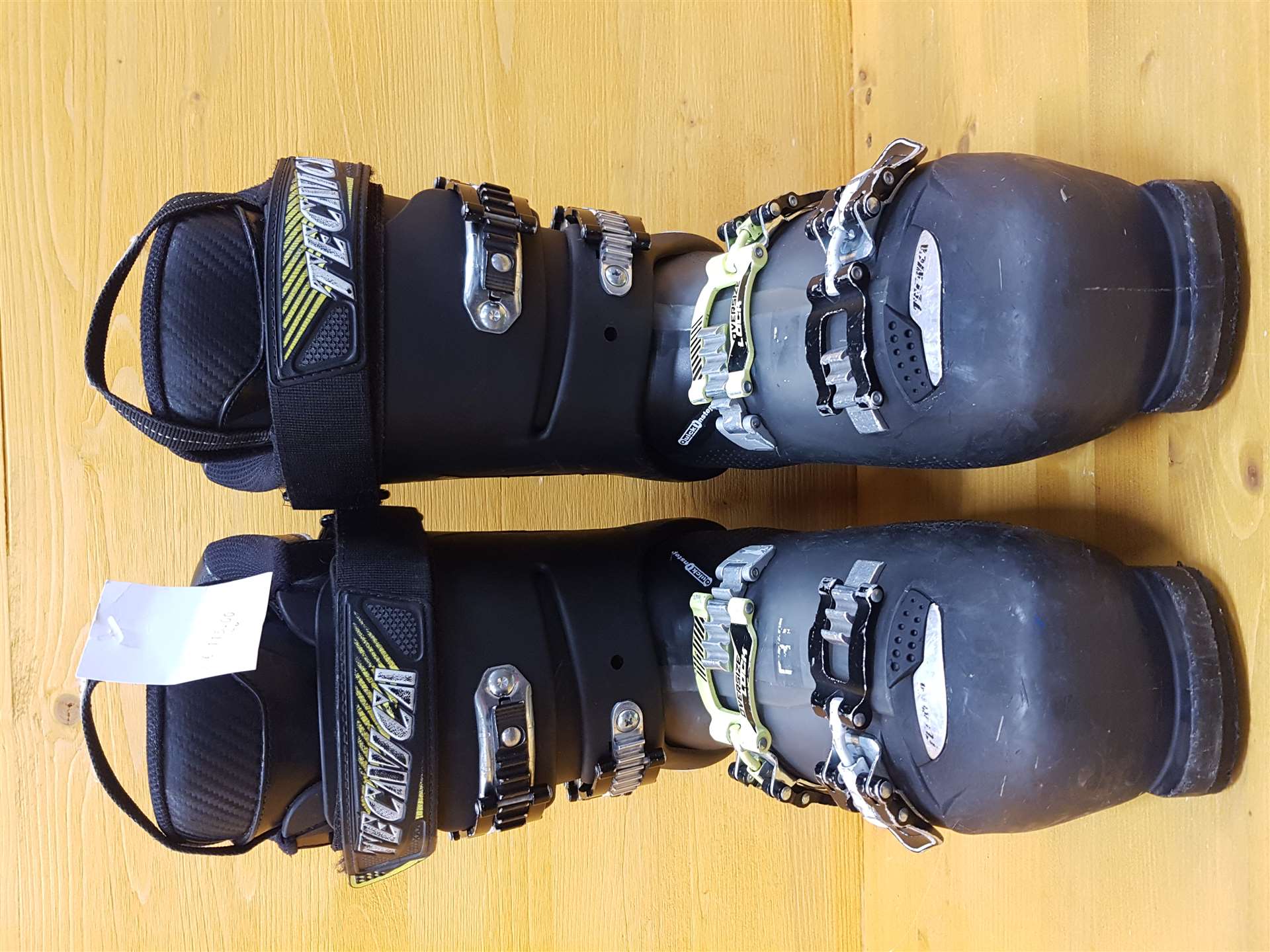 Używane buty narciarskie Tecnica Mach1 100 MV