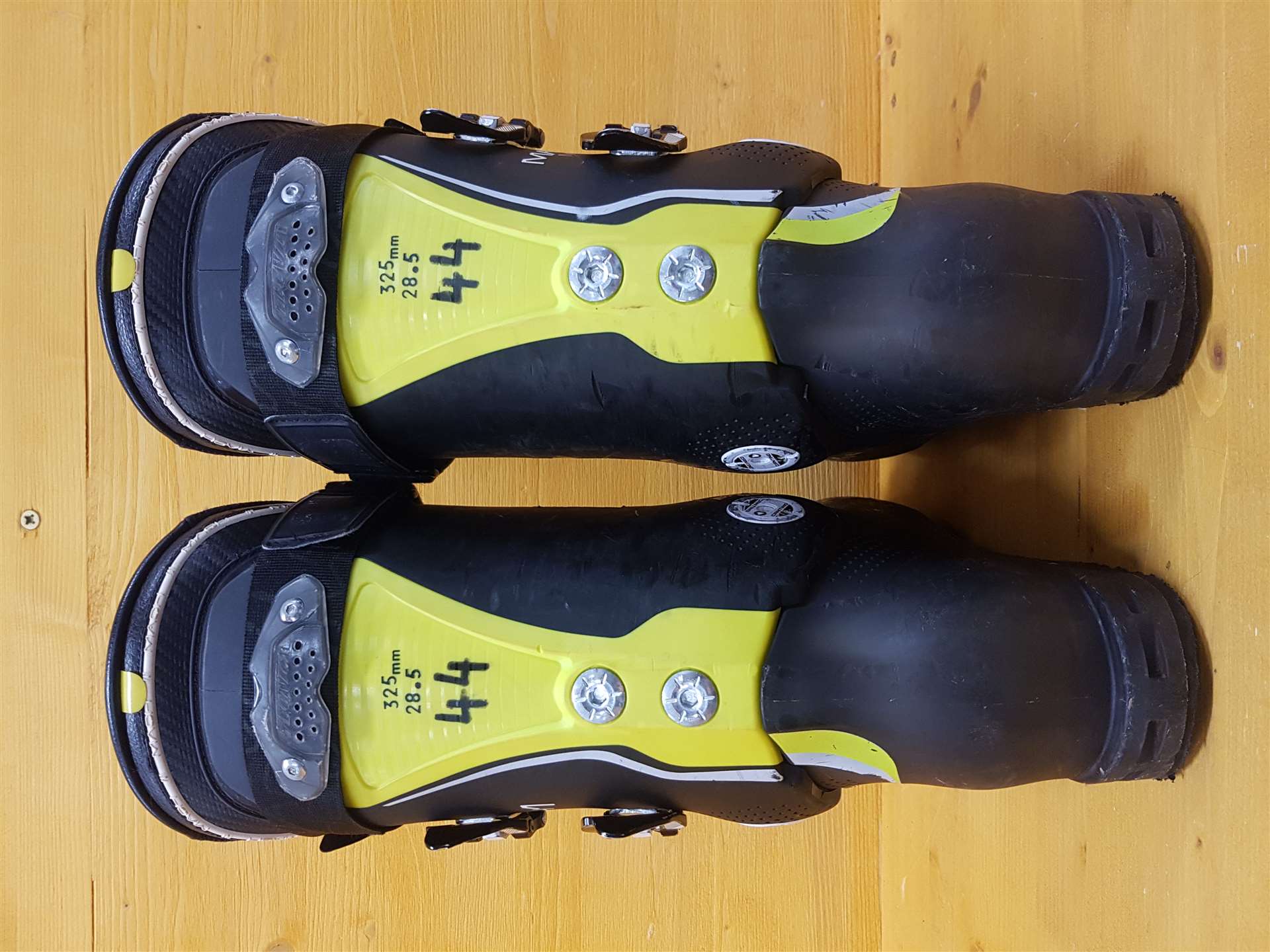 Używane buty narciarskie Tecnica Mach1 100 MV
