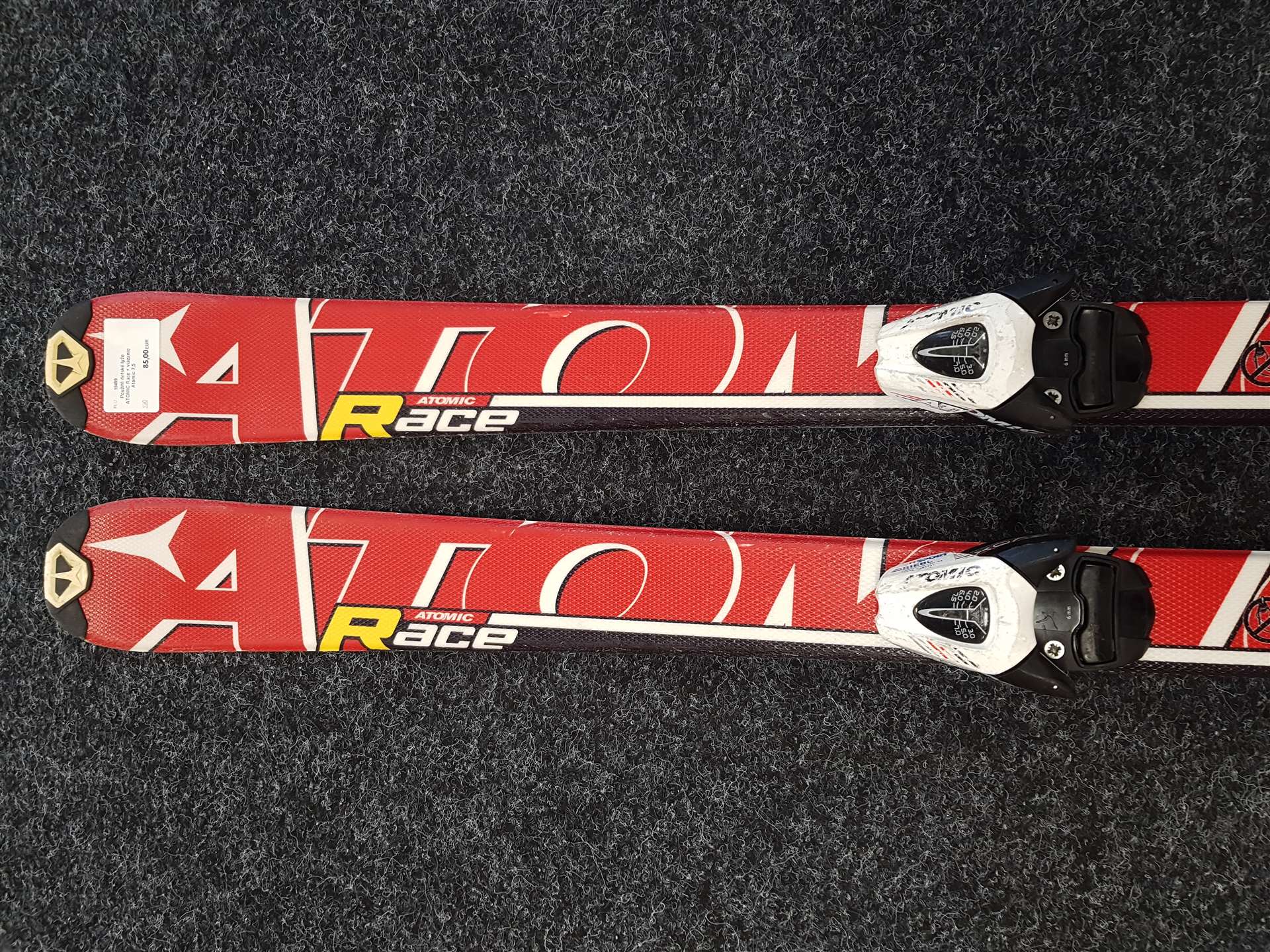 Sci da sci usati per bambini, modello ATOMIC Race + attacchi Atomic 7.5.