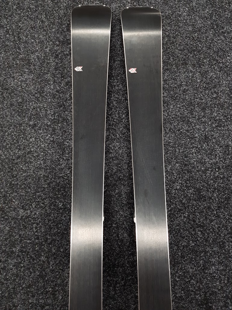 Narty bazarowe Rossignol Unique 2S