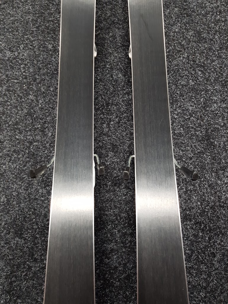Narty bazarowe Rossignol Unique 2S
