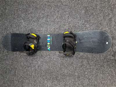 Gebrauchtes Atomic Cold Smoke Snowboard + Burton Custom Bindungen Größe L