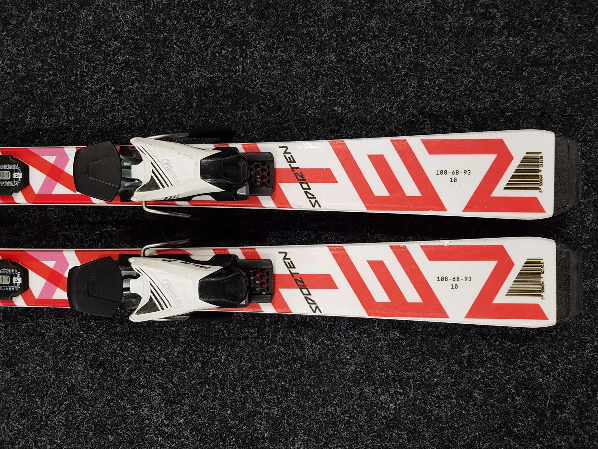 Gebrauchte Kinderskier SPORTEN Street + Tyrolia SLR 7.5 Bindungen