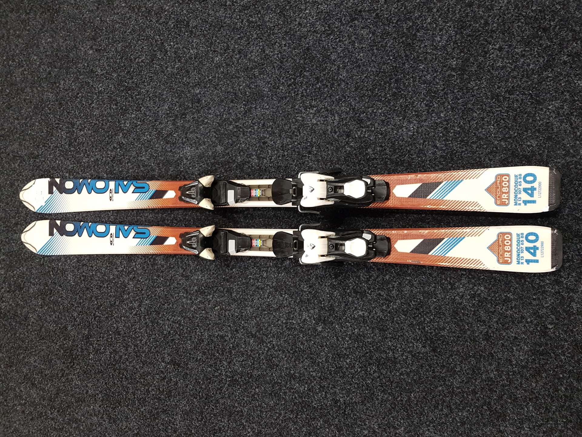 Použité lyže SALOMON Enduro Jr. + vázání Salomon 7.0