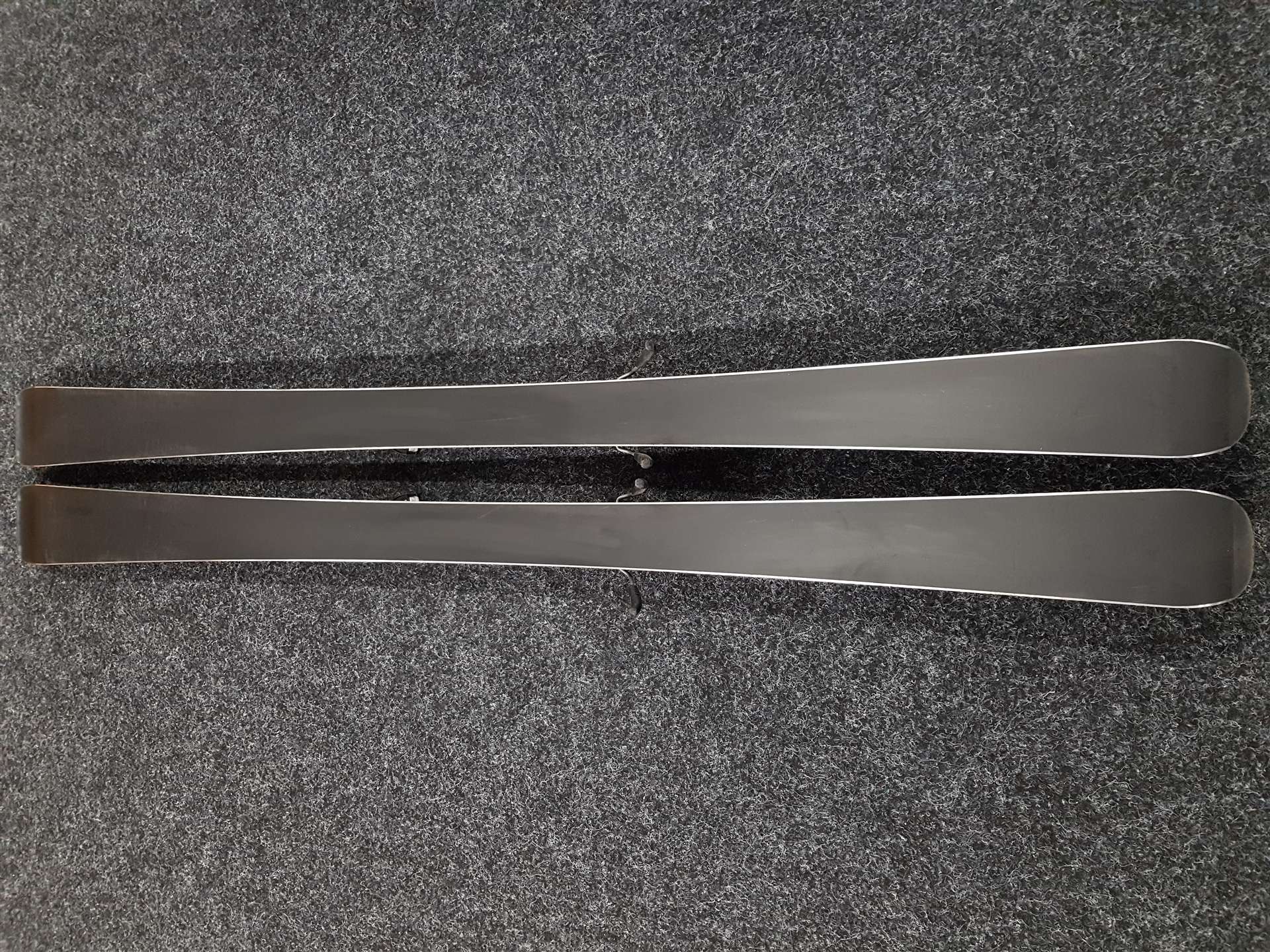 Skis d'occasion ELAN Exar Vidia 160 + fixations Elan EL 10