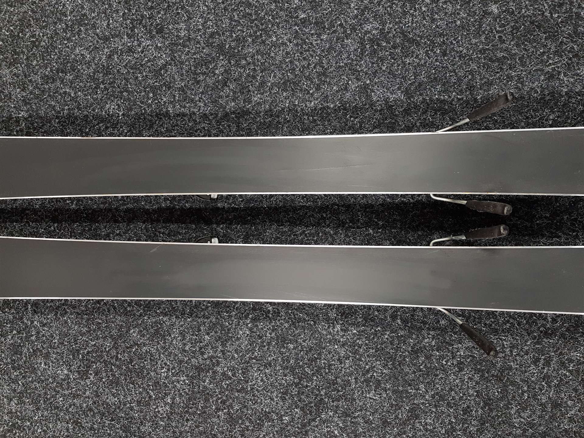 Skis d'occasion ELAN Exar Vidia 160 + fixations Elan EL 10