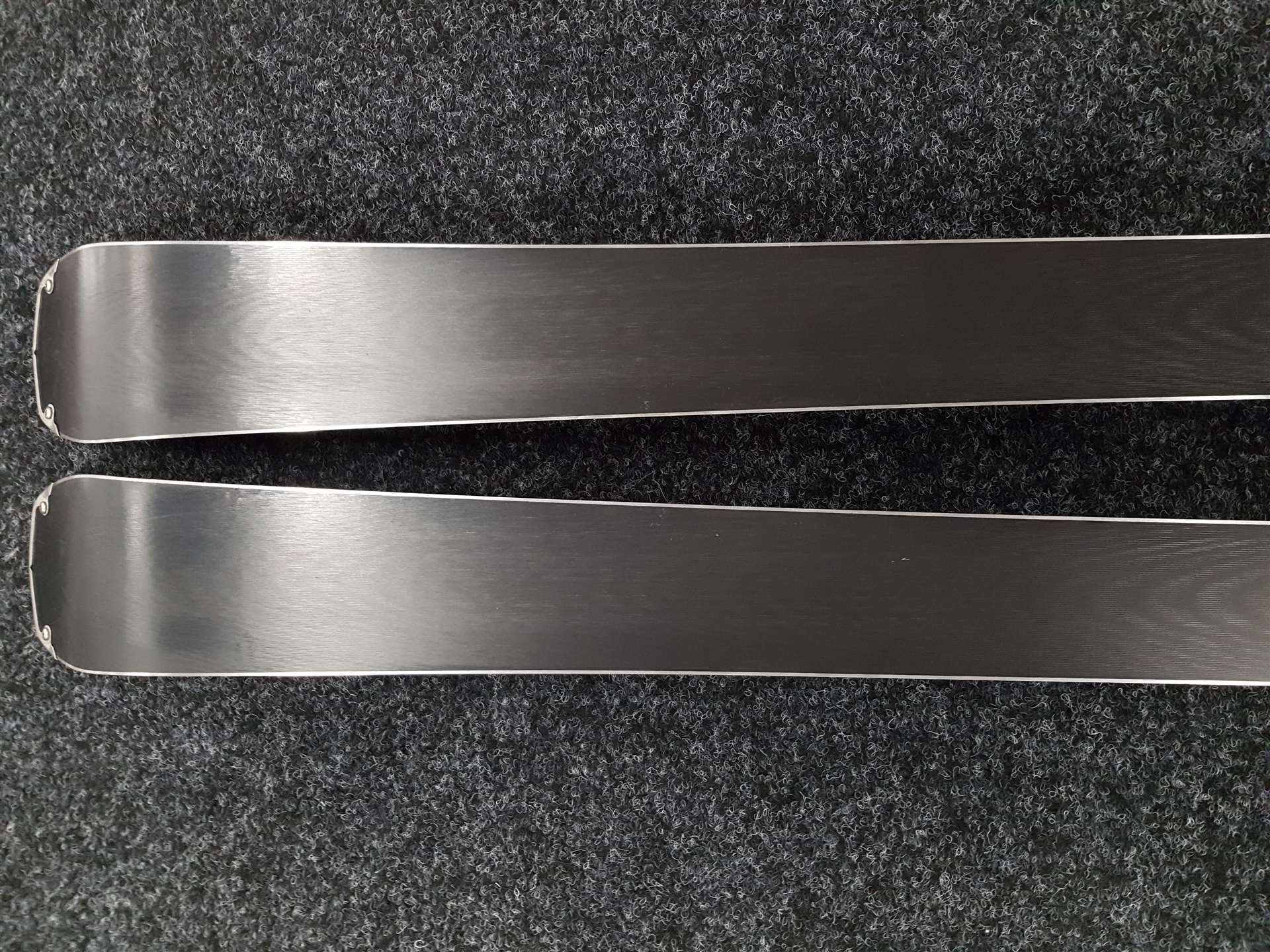 Używane narty FISCHER Curv Pro + wiązania Fischer Z11