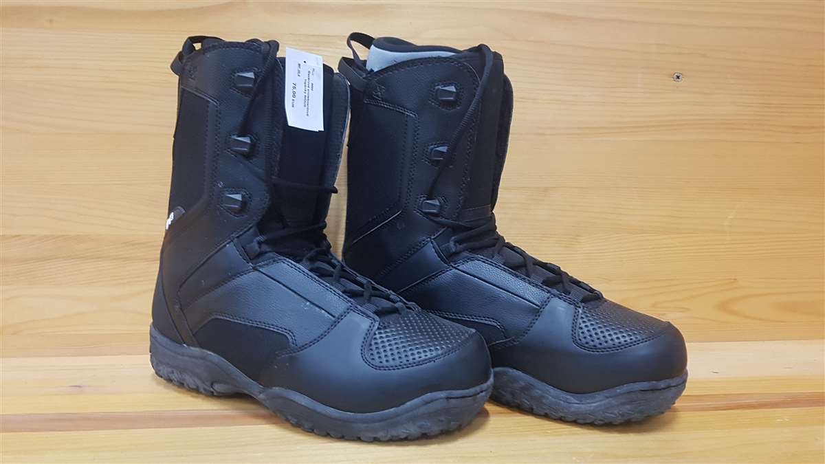 Bazárové snowboardové boty NIDUS