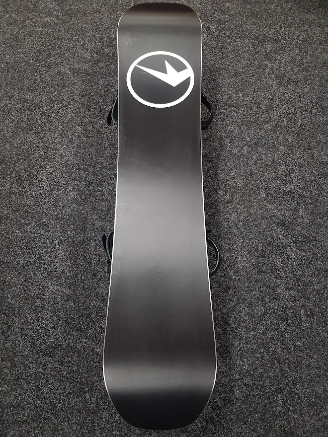 Gebrauchtes Trans Pirate Snowboard + Nidus Soft Pro Bindung, Größe M