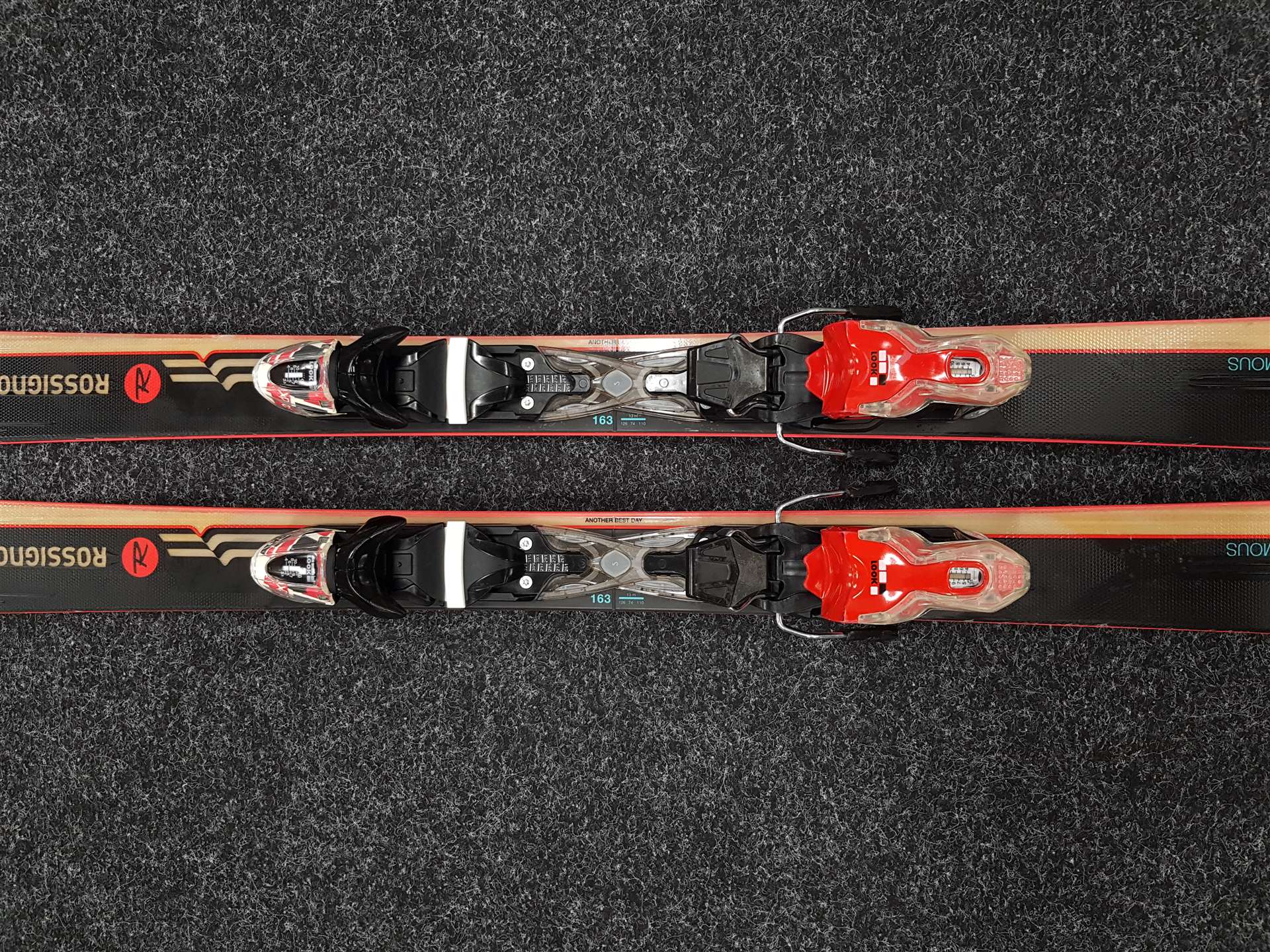 Gebrauchte ROSSIGNOL Famous Ski + Look XPress 11 Bindungen