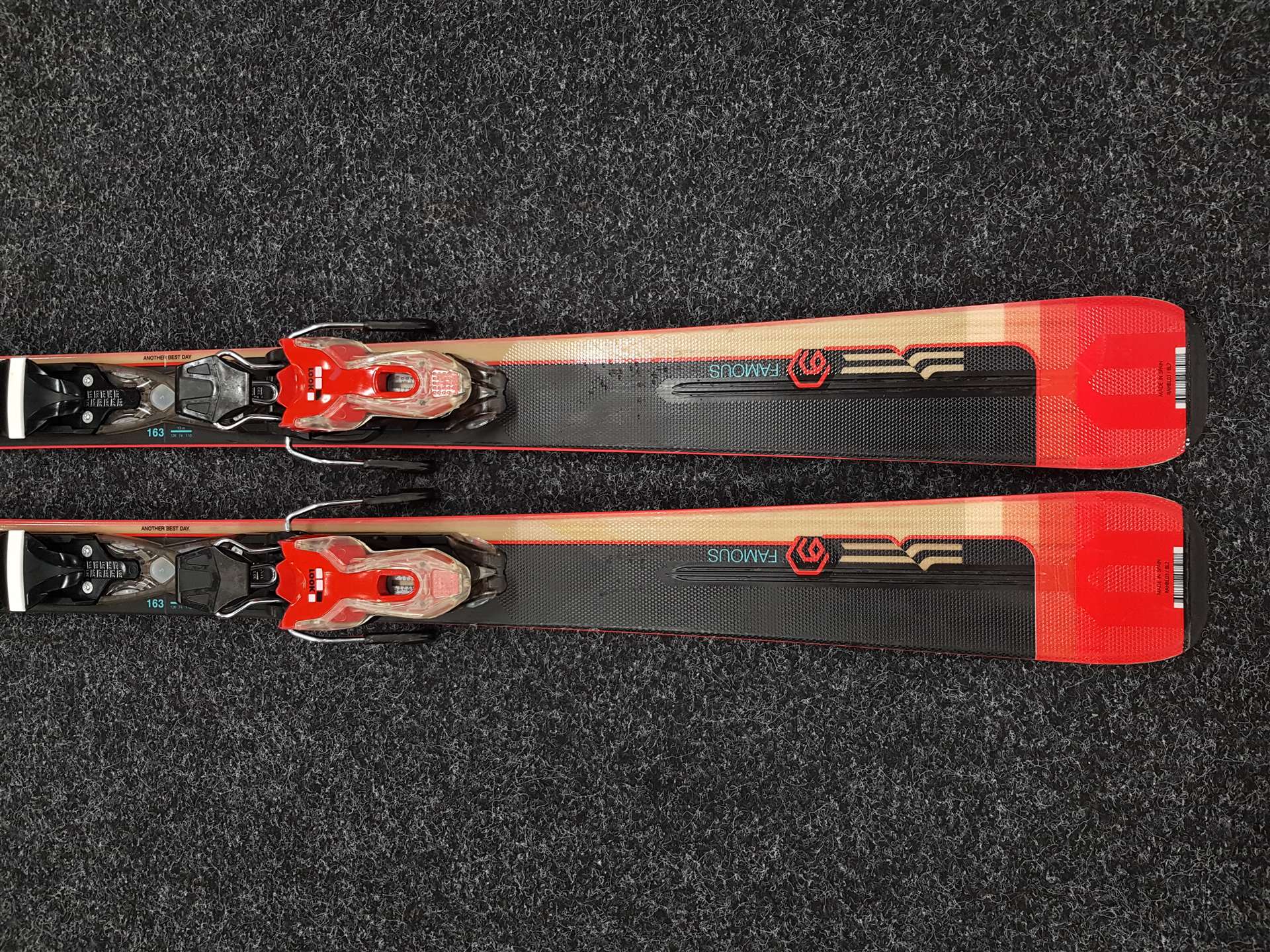 Gebrauchte ROSSIGNOL Famous Ski + Look XPress 11 Bindungen