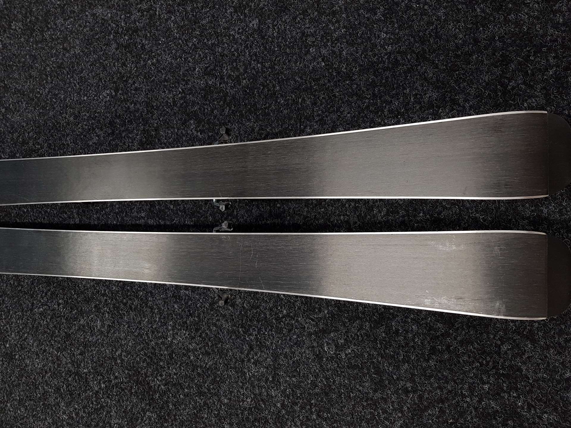 Schiuri VOLKL Racetiger GS13 folosite + legături Marker 4.5