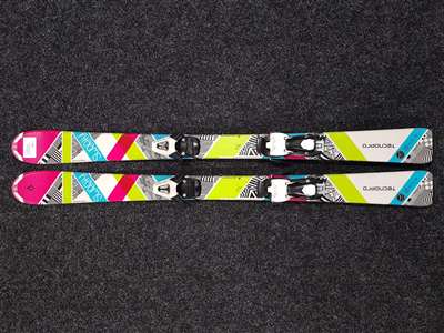 Sci usati per bambini TECNOPRO Sweety + attacchi Tecnopro TC 4.5