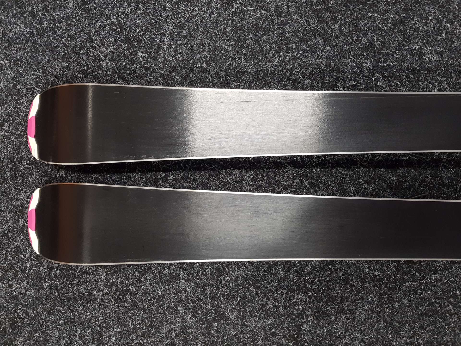 Używane narty dziecięce TECNOPRO Sweety + wiązania Tecnopro TC 4.5