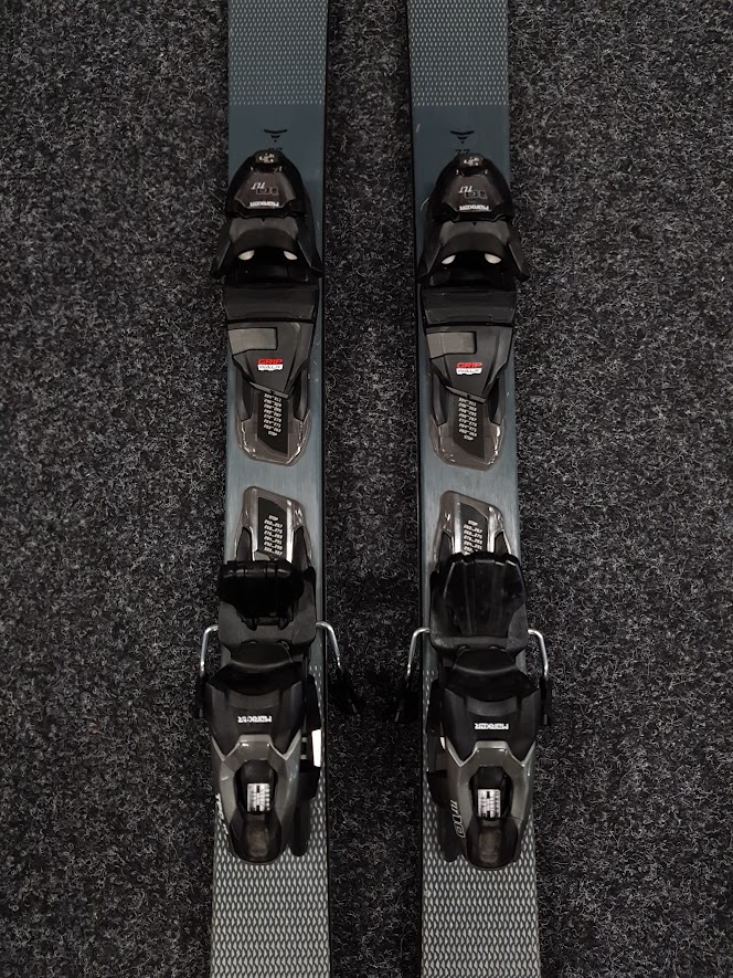 Bazarové Ski Blizzard Phoenix 7.7