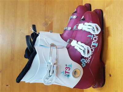 Gebruikte SALOMON T3 skischoenen