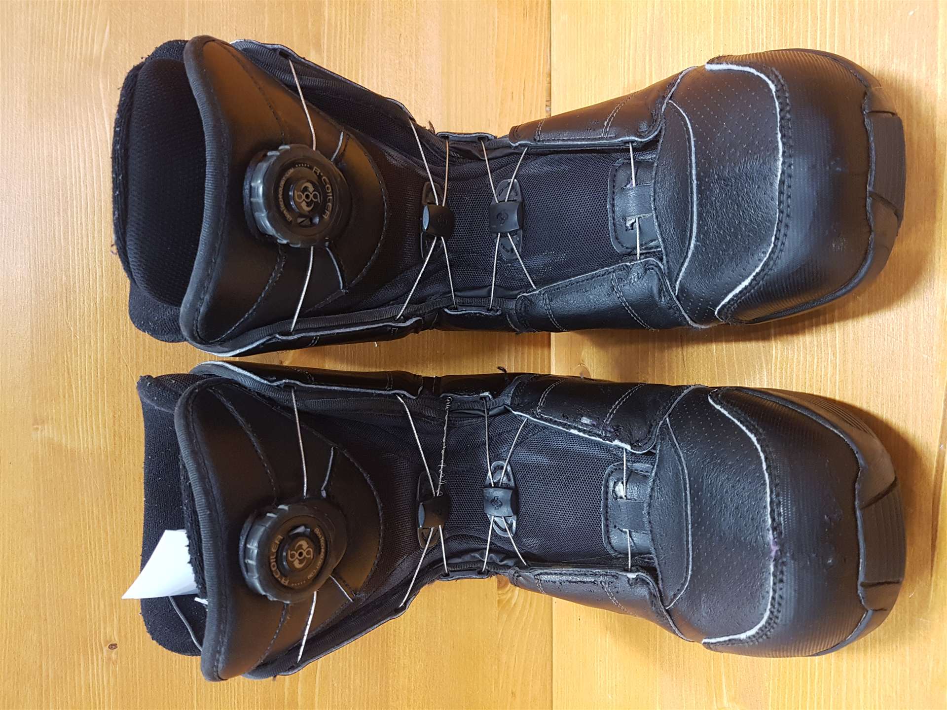 Ghete de snowboard SALOMON Faction folosite