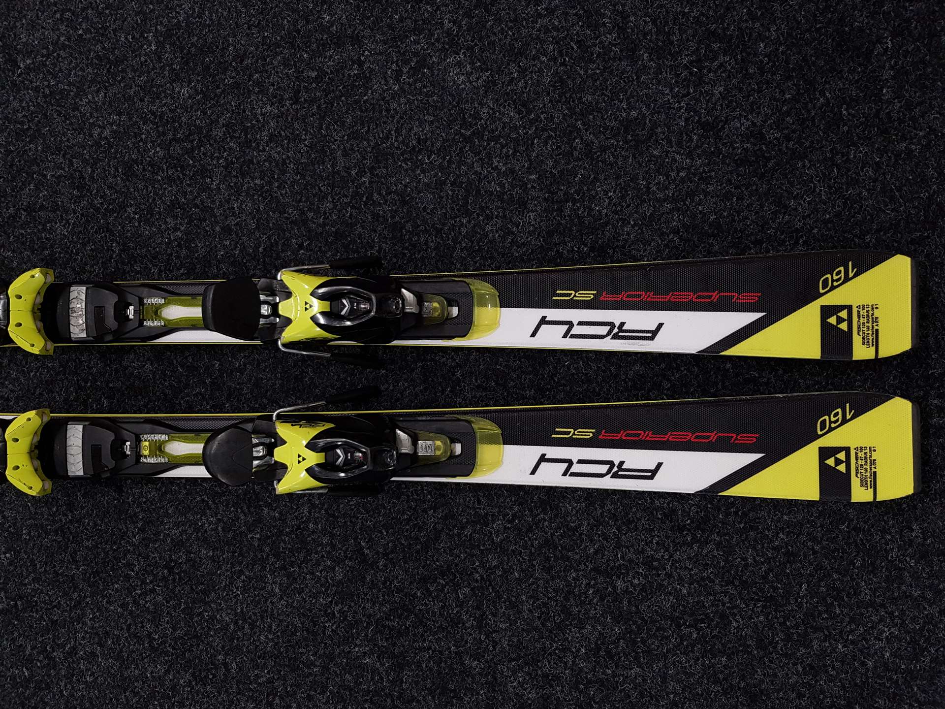 Použité lyže FISCHER Superior SC RC 4 + vázání Fischer RC4 11