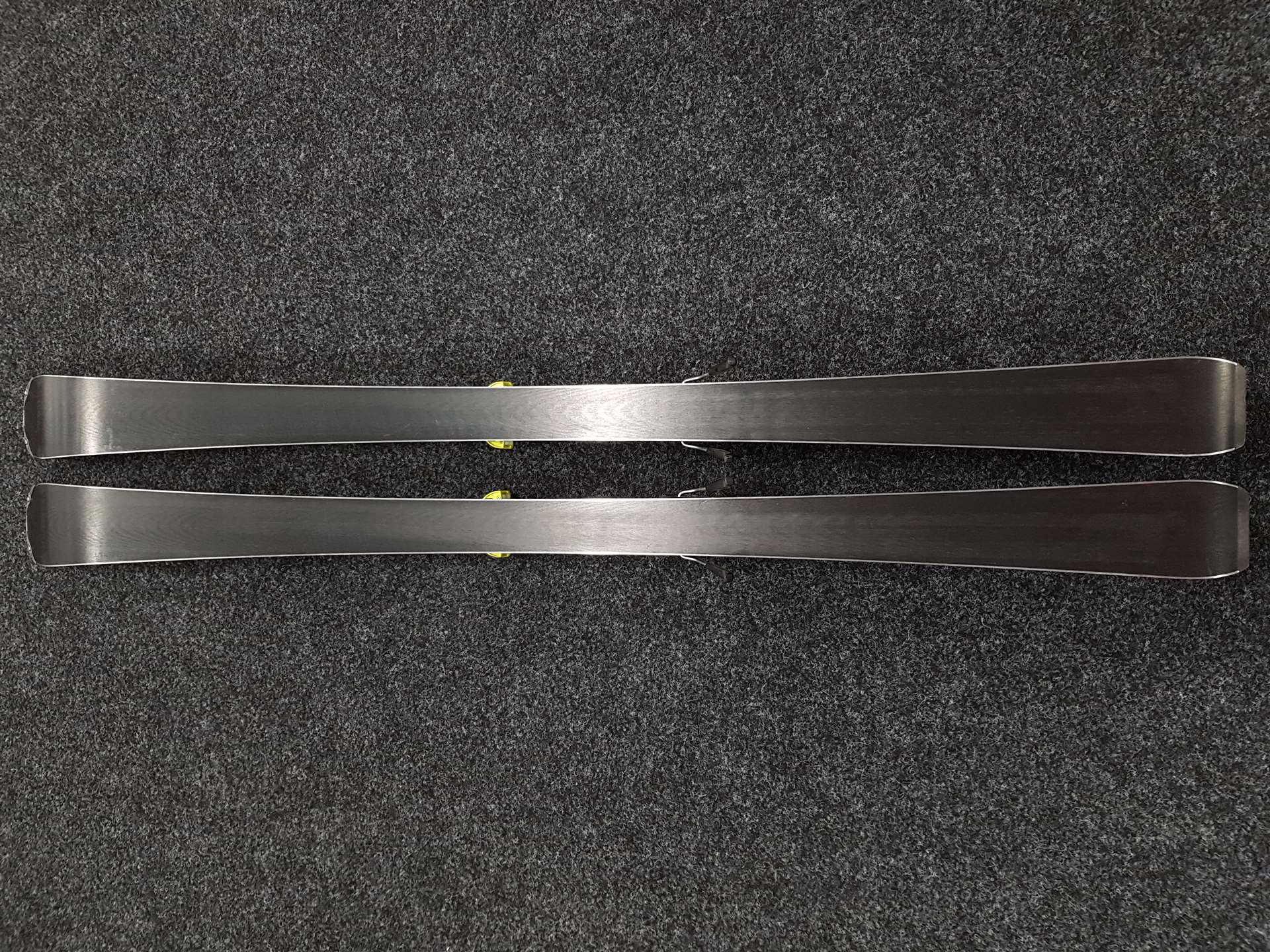 Použité lyže FISCHER Superior SC RC 4 + vázání Fischer RC4 11