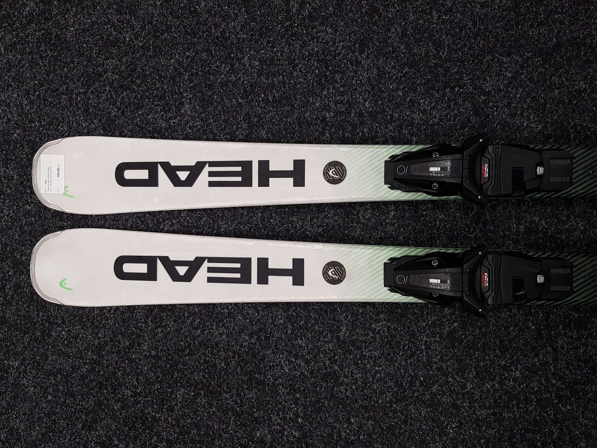 Sci usati HEAD Shape 3.0 + attacchi Tyrolia PR 10