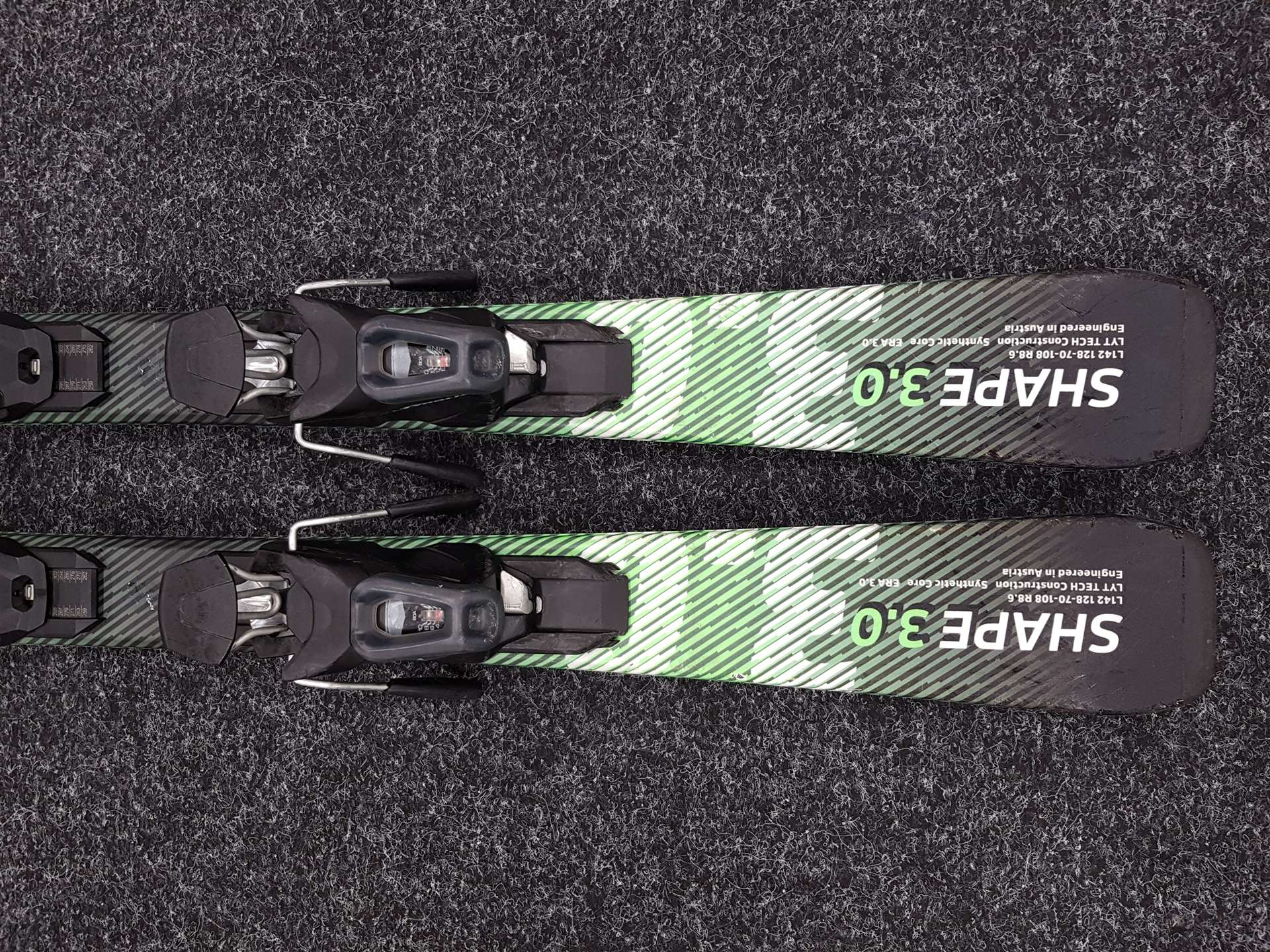Sci usati HEAD Shape 3.0 + attacchi Tyrolia PR 10